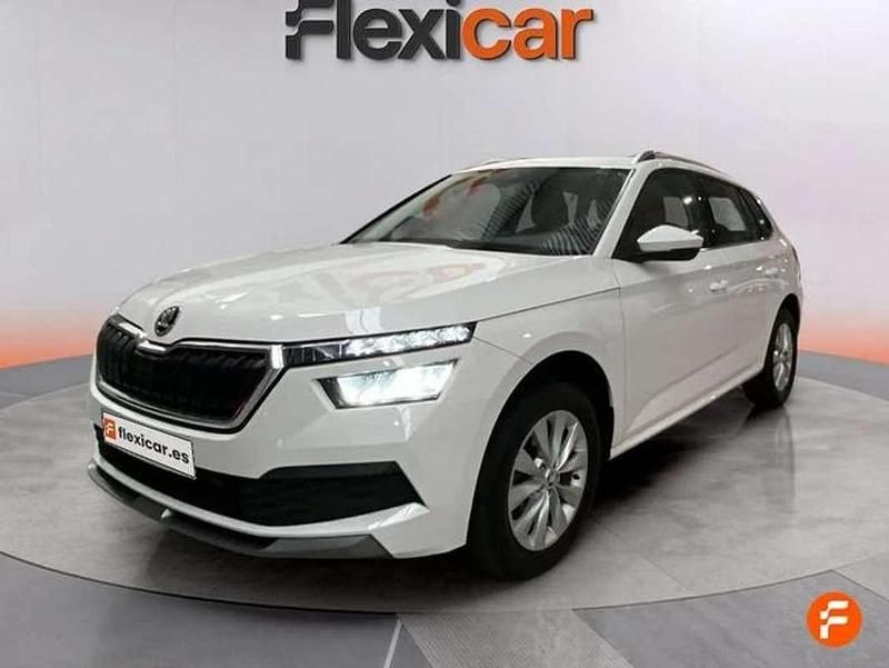 Usado Skoda Kamiq Ambition 111 CV (81 kW) 2021 Blanco SUV