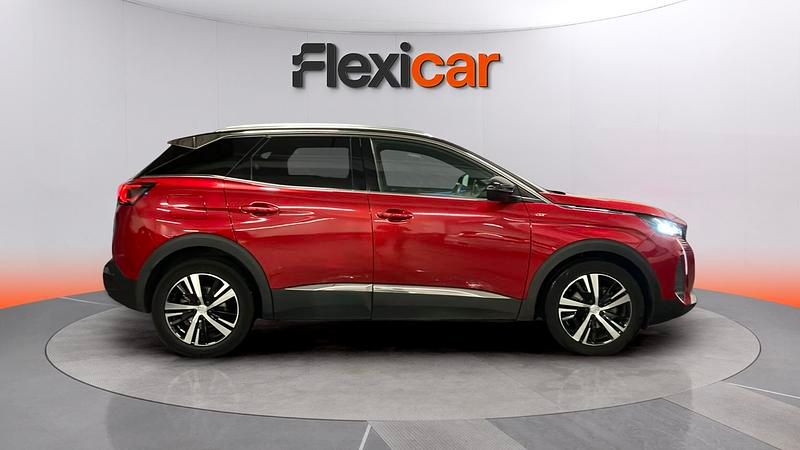 Usado Peugeot 3008 GT 131 CV (96 kW) 2023 Burdeos SUV