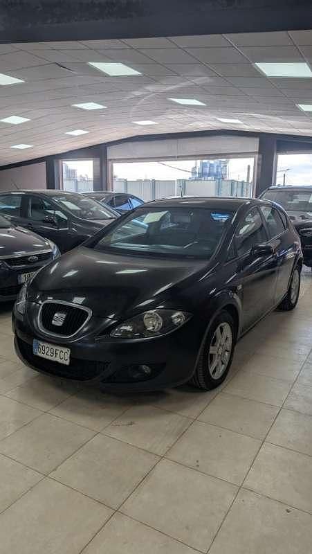 Negro Usado 2007 Seat Leon Reference Utilitario | 4790 € (Buen precio) - Imagen 1/4