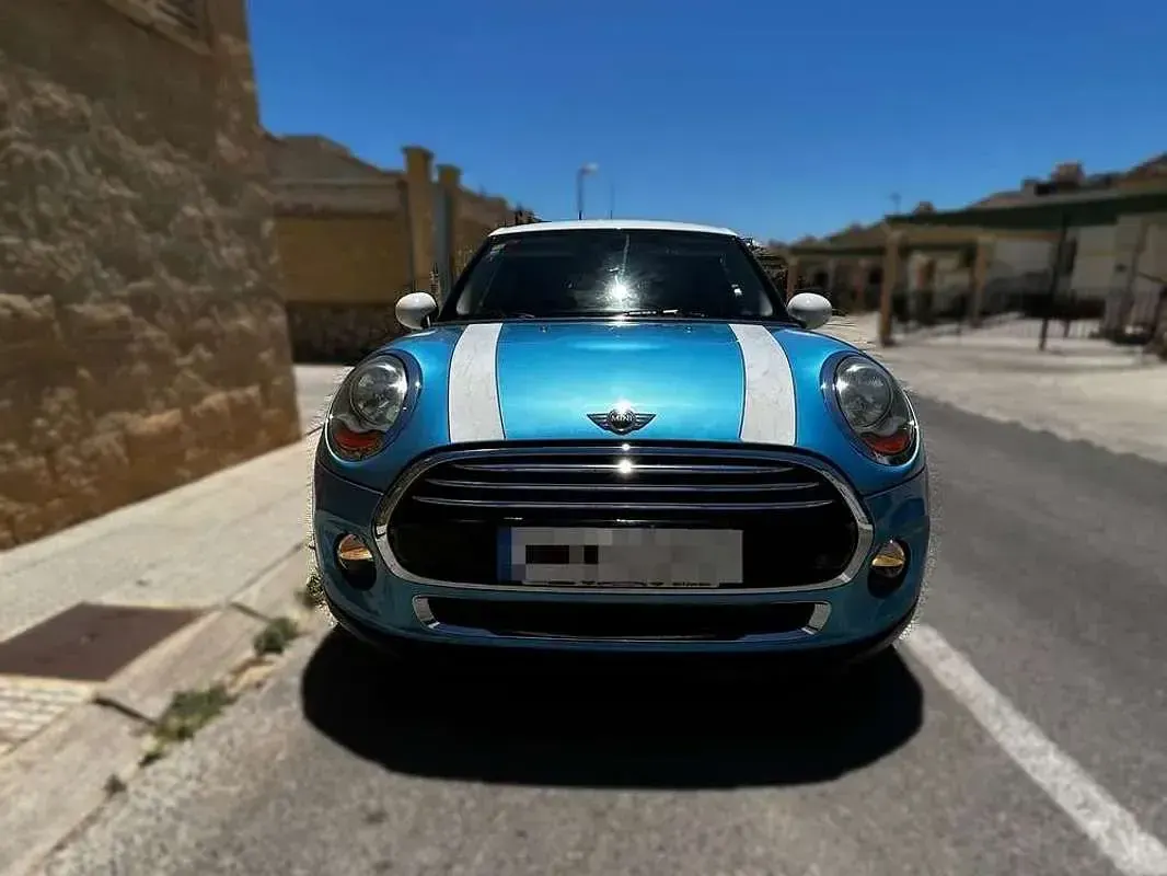 Usado Mini Cooper 136 CV (100 kW) 2015 Azul Utilitario