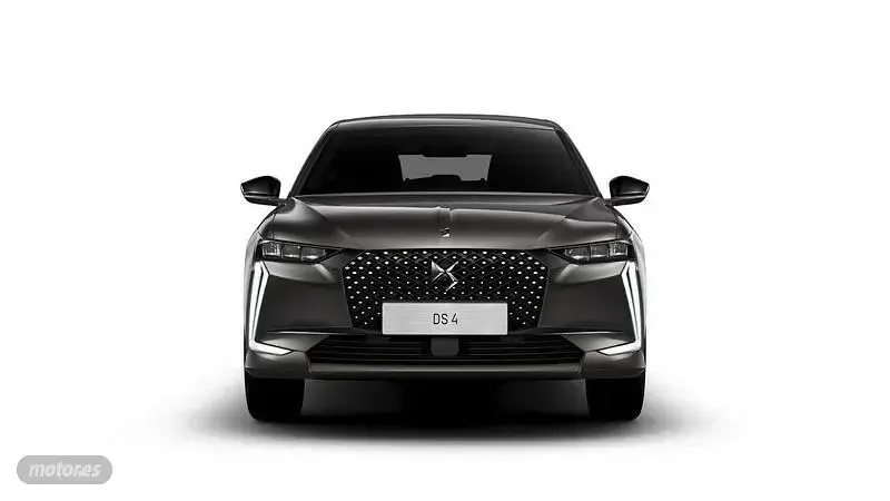 Nuevo DS Automobiles DS4 130 CV (95 kW) 2026 Gris Berlina