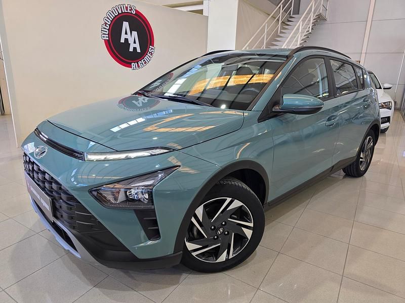 Usado Hyundai Bayon 84 CV (61 kW) 2023 Verde SUV