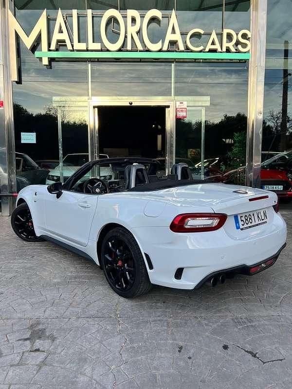 Usado Abarth 124 Spider 170 CV (125 kW) 2018 Blanco Descapotable