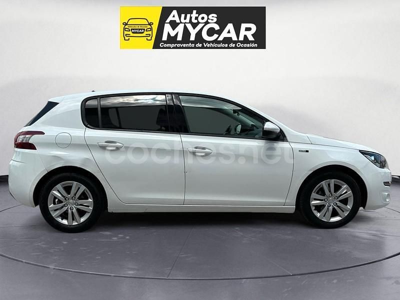 Usado Peugeot 308 SW Access 110 CV (80 kW) 2016 Blanco Familiar