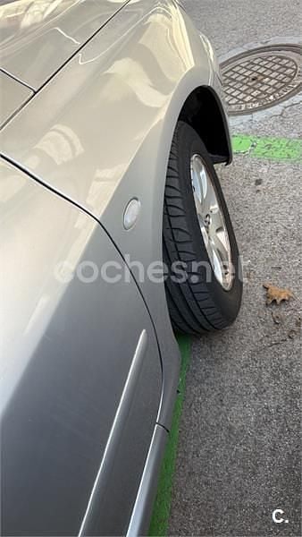 Usado Peugeot 307 110 CV (80 kW) 2003 Gris / plata Berlina