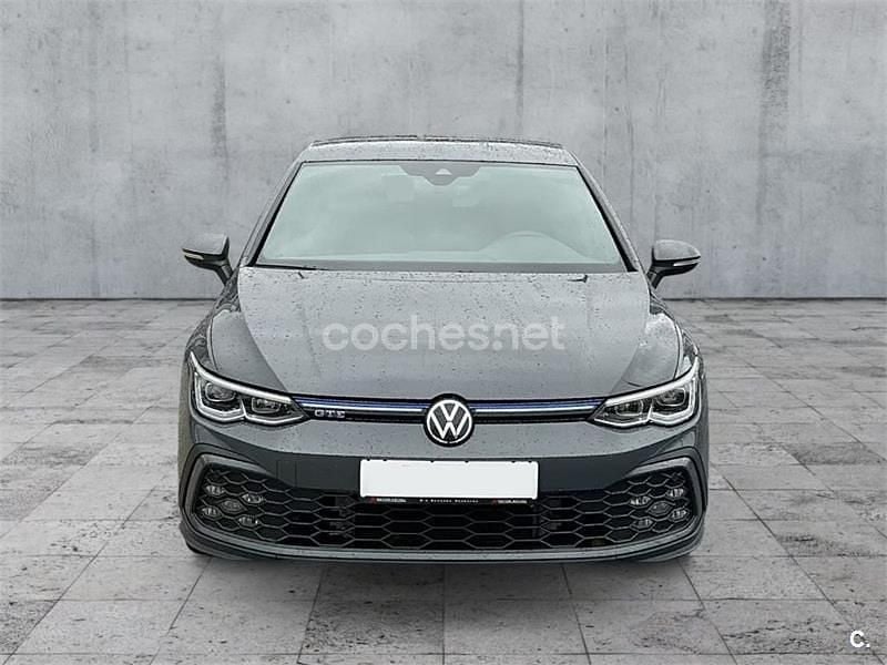 Usado VW Golf VIII GTE 245 CV (180 kW) 2023 Gris / plata Berlina