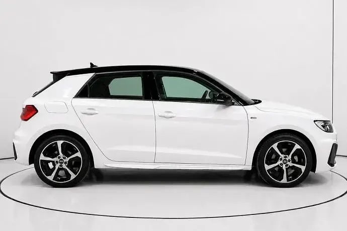 Usado Audi A1 110 CV (80 kW) 2022 SUV