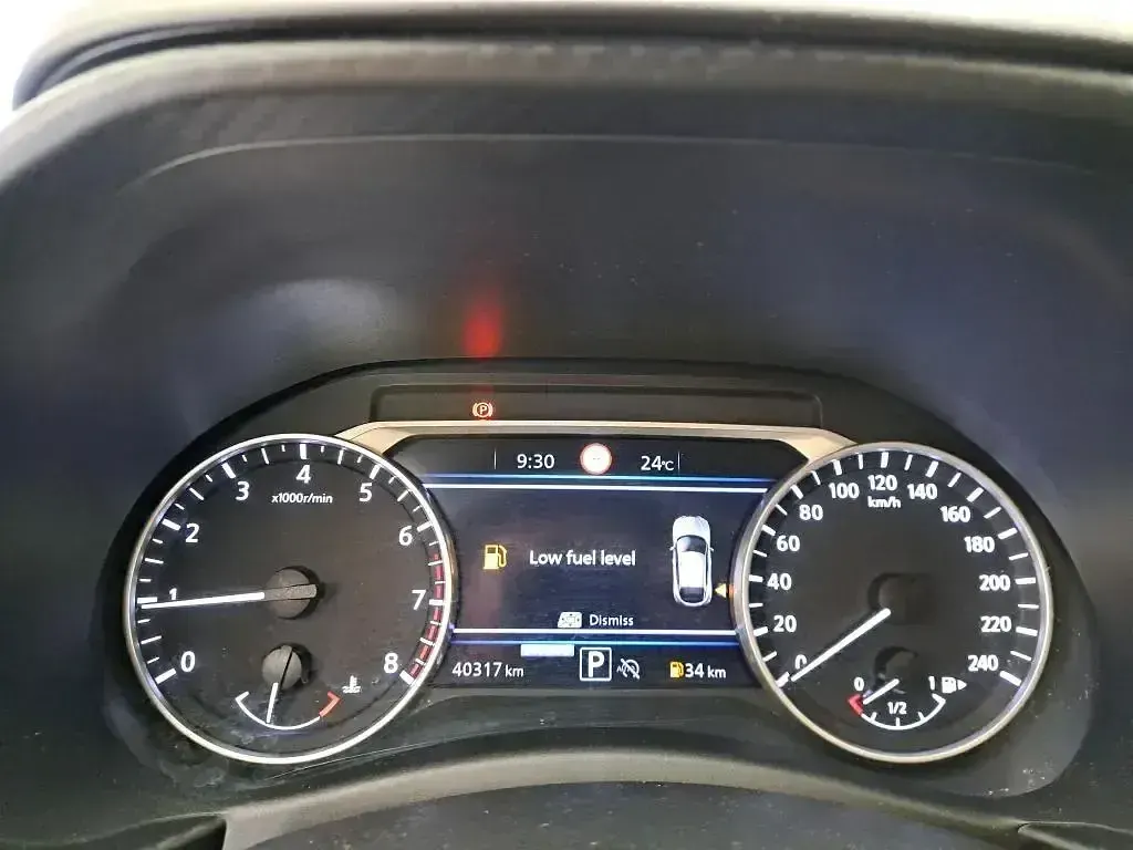 Usado Nissan Juke N-Connecta 114 CV (83 kW) 2021 Rojo SUV