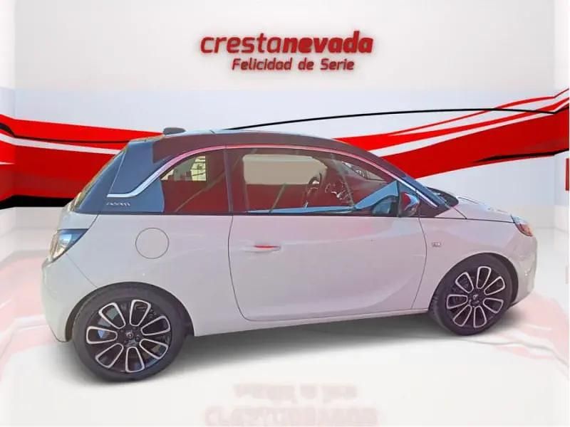 Usado Opel Adam Rocks 87 CV (63 kW) 2016 Blanco Utilitario