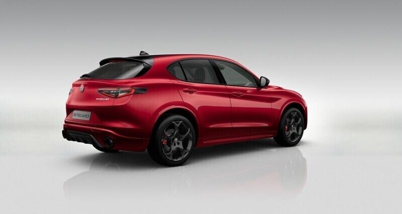 Usado Alfa Romeo Stelvio 160 CV (117 kW) 2023 Rojo SUV