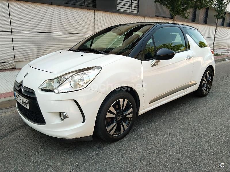 Blanco Usado 2011 Citroën DS3 Berlina | 4000 € (Super precio) - Imagen 1/4