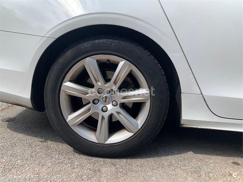 Usado Volvo V90 Momentum 150 CV (110 kW) 2018 Blanco Familiar