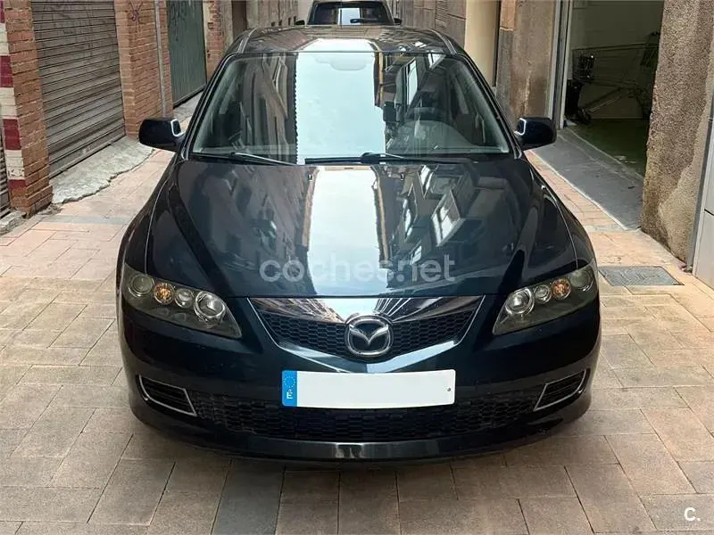 Usado Mazda 6 Active 120 CV (88 kW) 2006 Negro Berlina