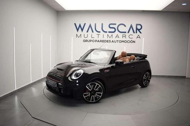 Usado Mini John Cooper Works Cabriolet 231 CV (169 kW) 2023 Negro Descapotable