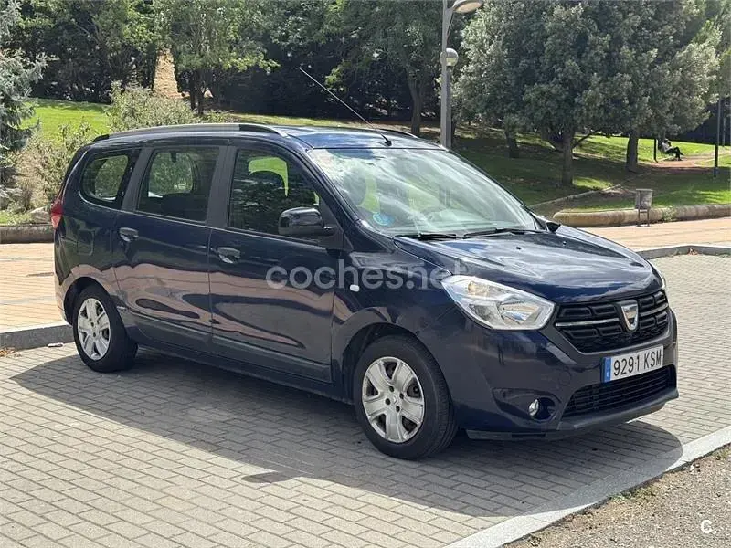 Usado Dacia Lodgy Ambiance 102 CV (75 kW) 2018 Azul Monovolumen