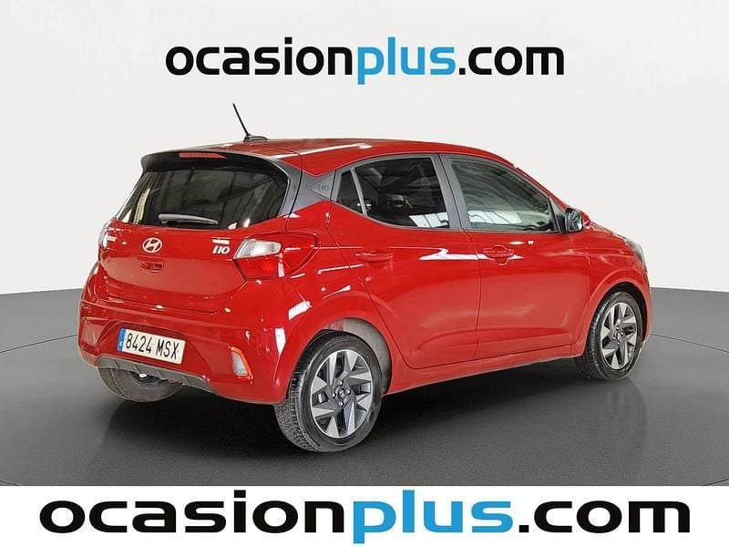 Usado Hyundai i10 67 CV (49 kW) 2024 Rojo Utilitario