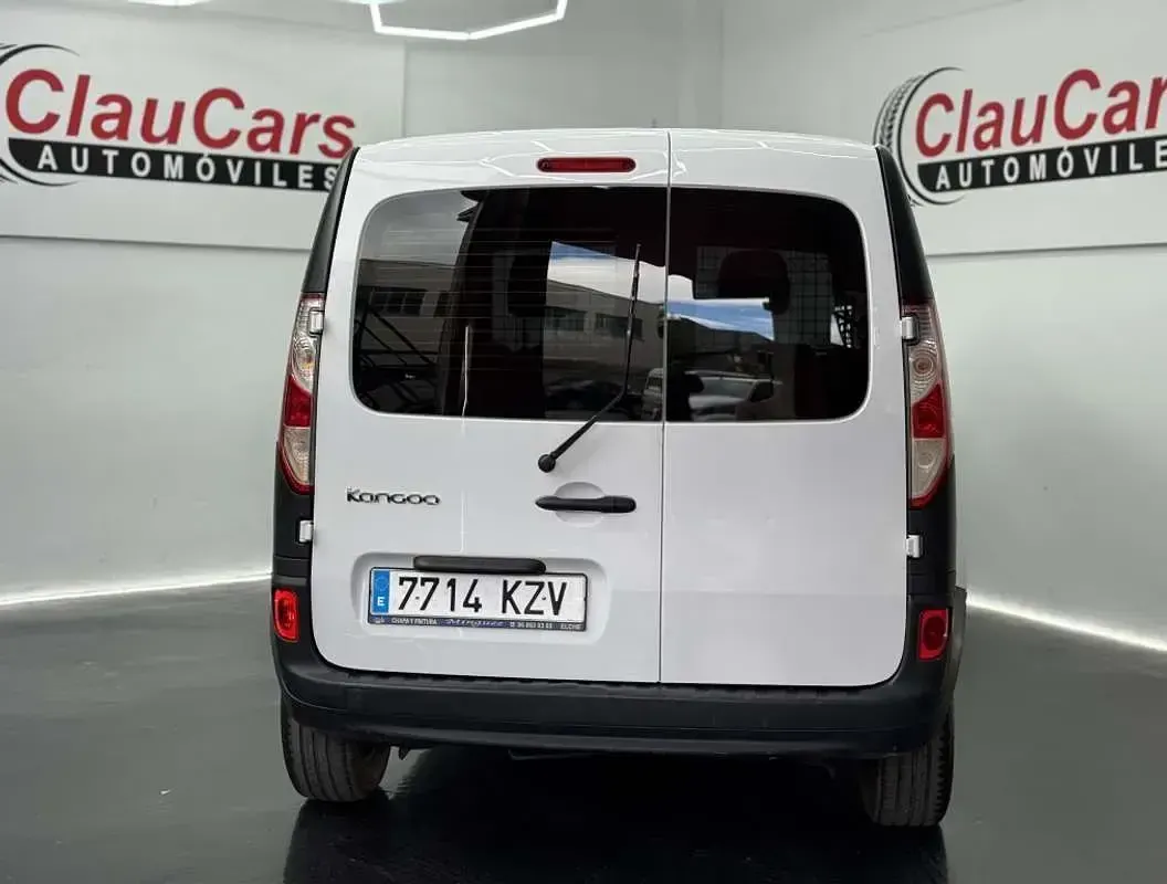 Usado Renault Kangoo 90 CV (66 kW) 2019 Blanco Monovolumen