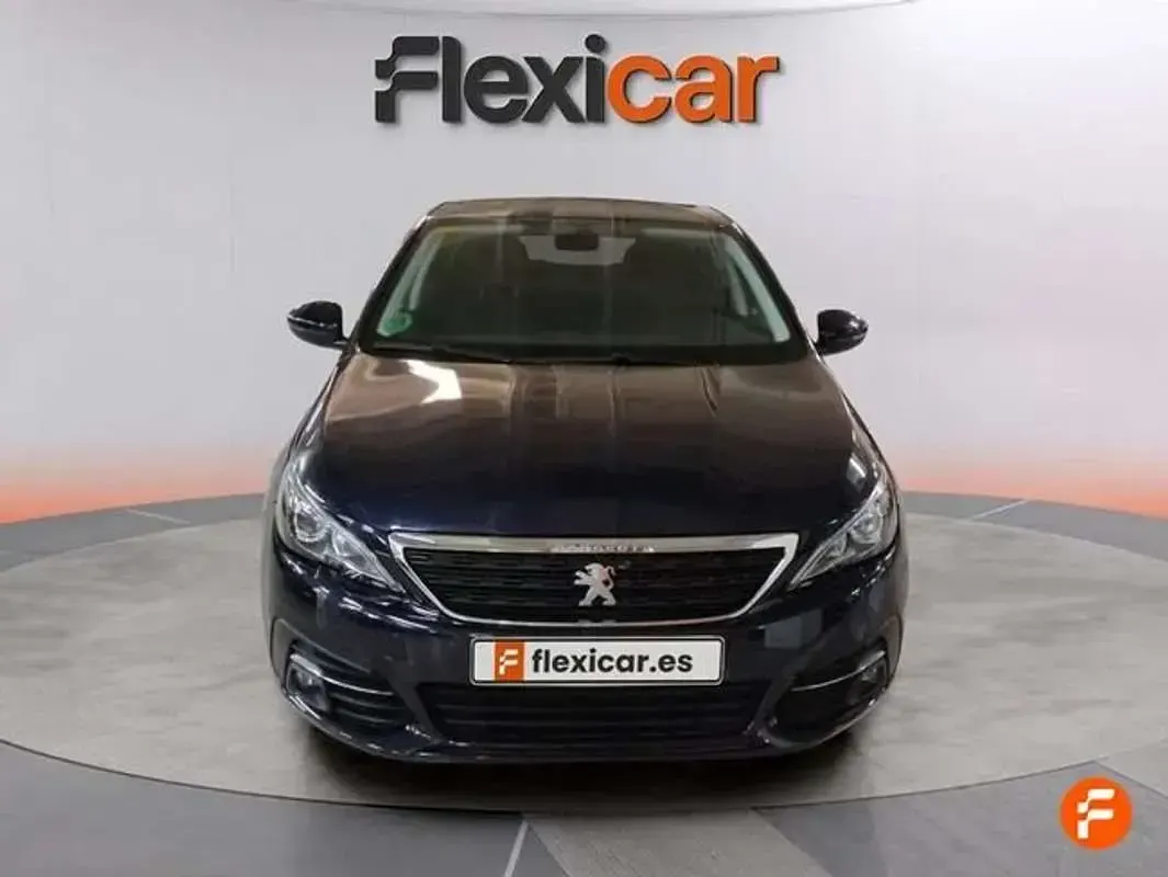 Usado Peugeot 308 Style 131 CV (96 kW) 2020 Azul Berlina