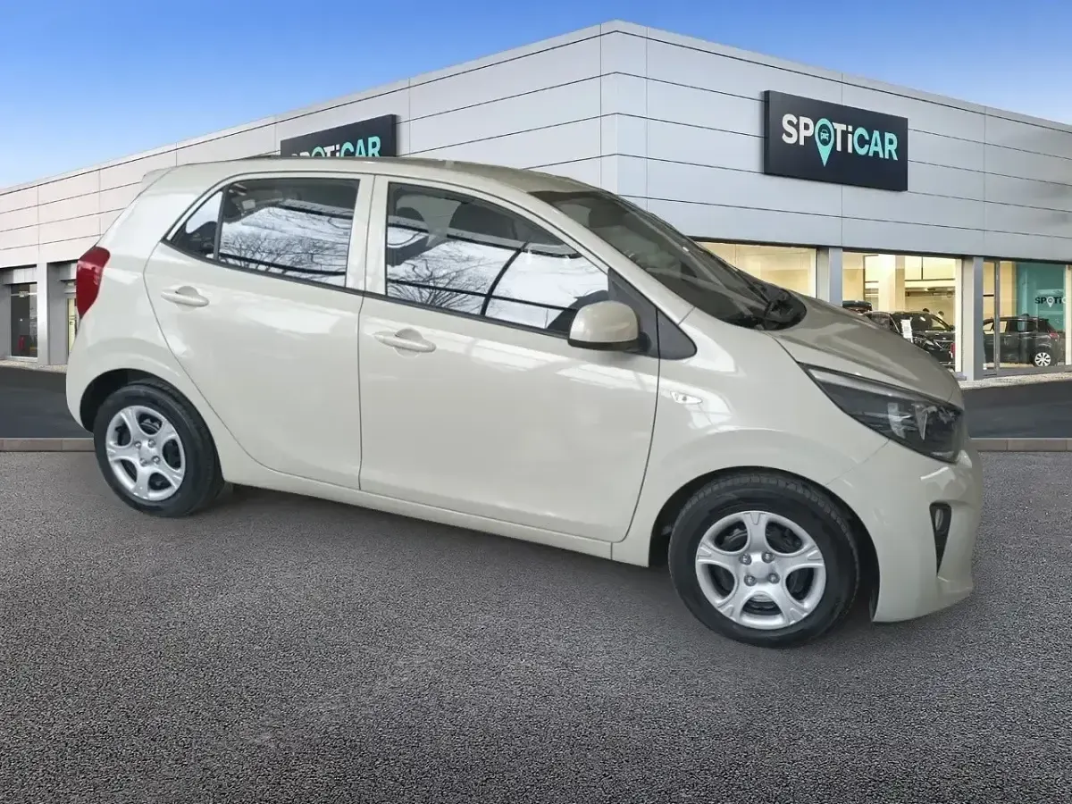 Usado Kia Picanto 67 CV (49 kW) 2024 Beige Utilitario