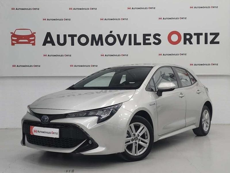 Usado Toyota Corolla Active 122 CV (89 kW) 2019 Gris Utilitario