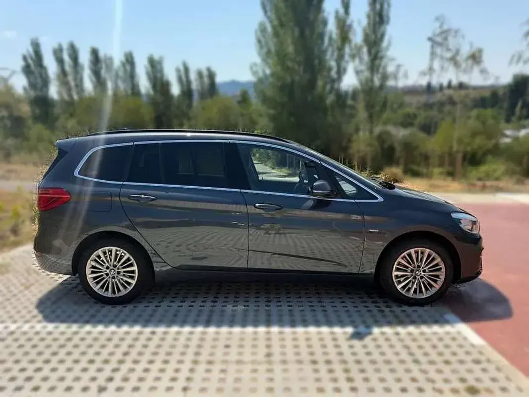 Usado BMW 220 Gran Tourer 190 CV (139 kW) 2015 Negro Monovolumen