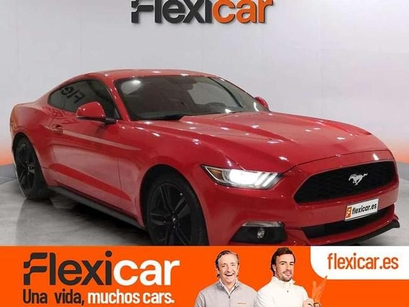 Rojo Usado 2015 Ford Mustang Fastback Coupe | 26.990 € (Precio justo) - Imagen 1/4