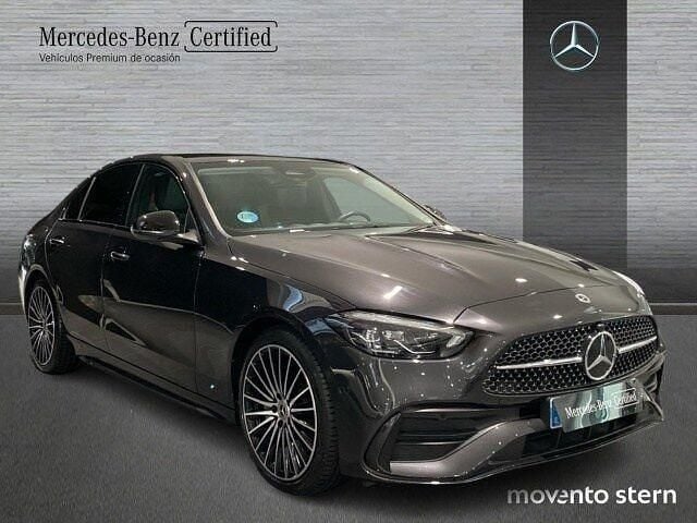 Usado Mercedes C220 AMG line 200 CV (147 kW) 2025 Gris Berlina