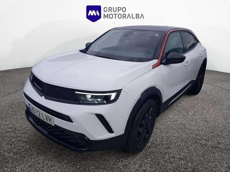 Usado Opel Mokka GS Line 131 CV (96 kW) 2021 Blanco SUV