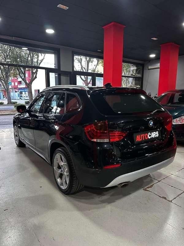 Usado BMW X1 Comfort Edition 204 CV (150 kW) 2010 Negro SUV