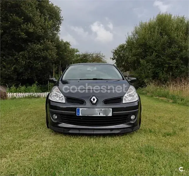 Usado Renault Clio II Exception 140 CV (102 kW) 2007 Negro Berlina