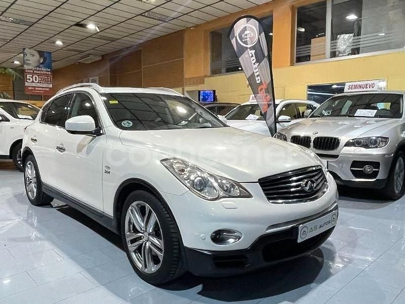 Usado Infiniti QX50 238 CV (175 kW) 2015 Blanco SUV