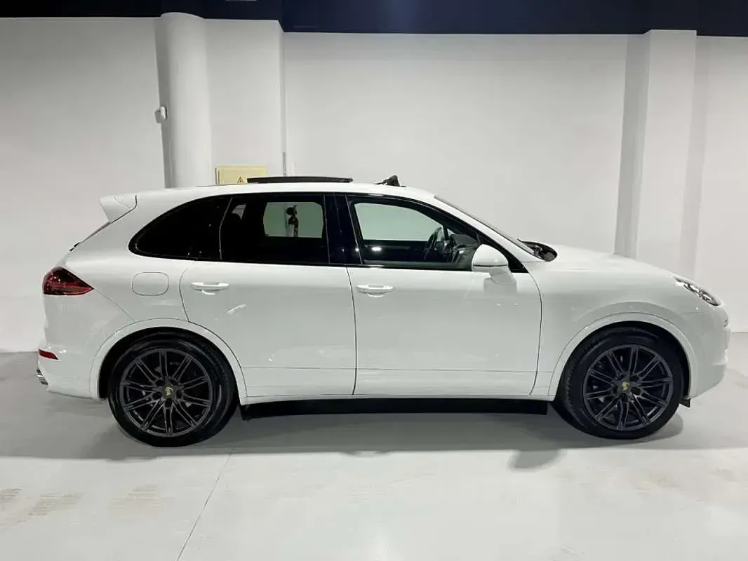 Usado Porsche Cayenne 262 CV (192 kW) 2015 Blanco SUV