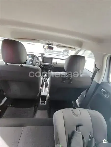 Usado Citroën C4 Feel 82 CV (60 kW) 2016 Blanco Berlina