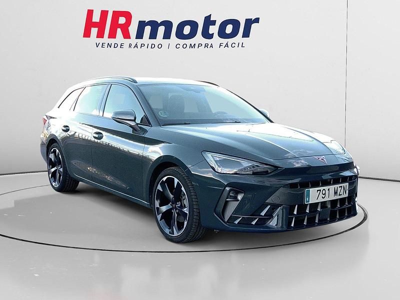 Usado Cupra Leon 150 CV (110 kW) 2023 Negro