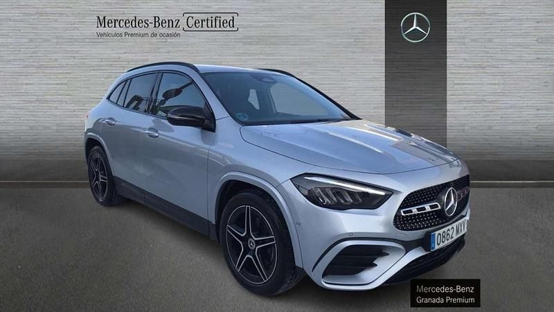 Usado Mercedes GLA200 150 CV (110 kW) 2025 SUV