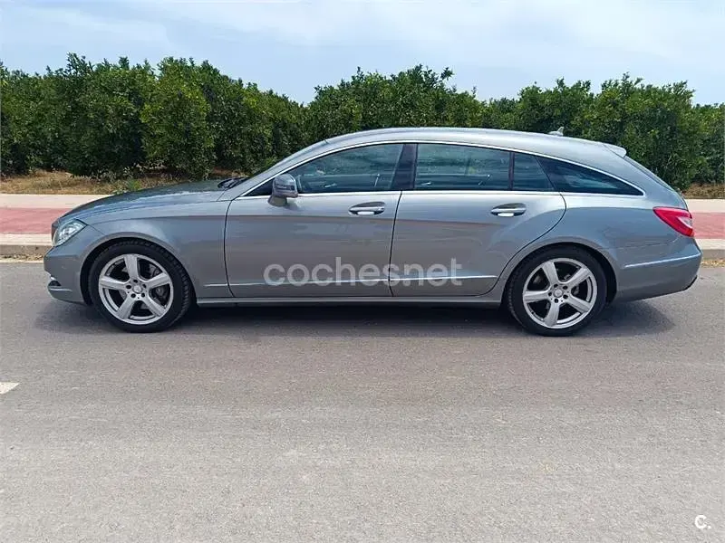 Usado Mercedes CLS350 Shooting Brake 265 CV (194 kW) 2013 Gris / plata Familiar