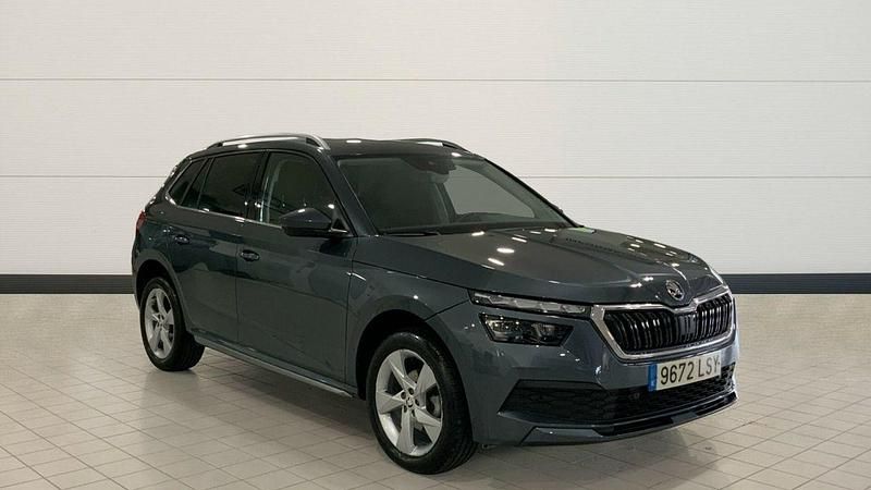 Usado Skoda 110 R Style 110 CV (80 kW) 2021 Gris Familiar
