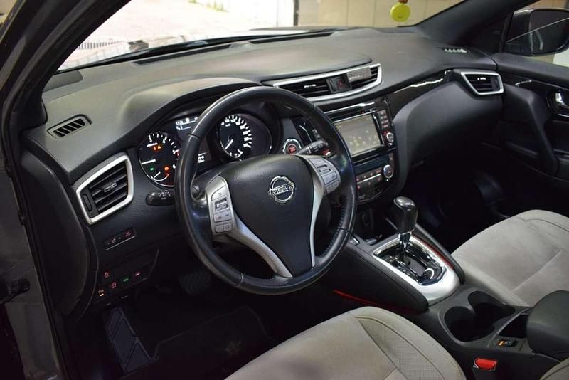 Usado Nissan Qashqai Tekna 131 CV (96 kW) 2015 SUV