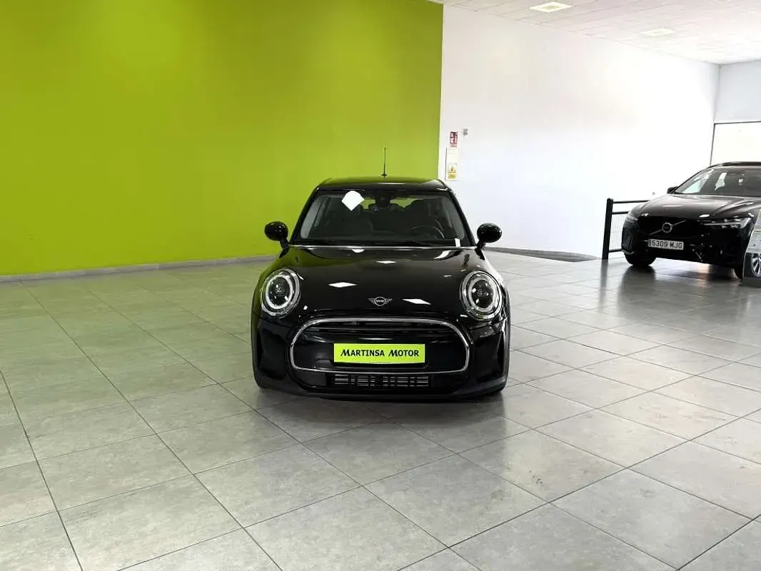 Usado Mini Cooper 136 CV (100 kW) 2023 Negro Utilitario