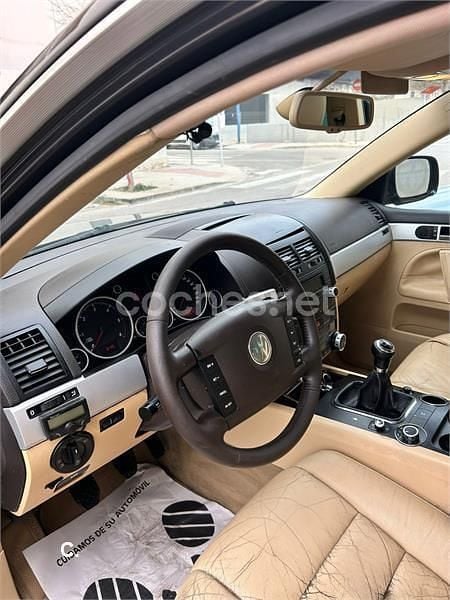 Usado VW Touareg R 174 CV (127 kW) 2006 Negro SUV