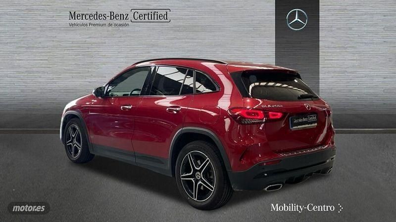Usado Mercedes GLA250 218 CV (160 kW) 2020 Rojo SUV
