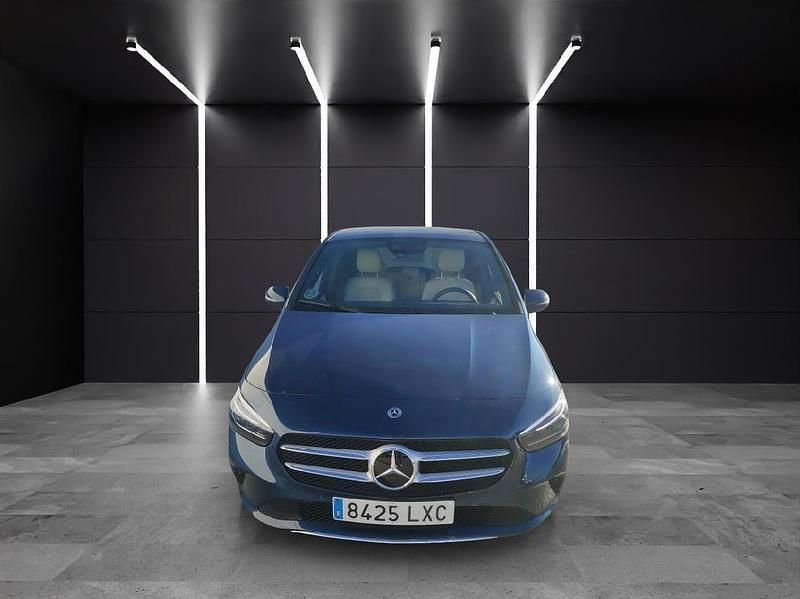 Usado Mercedes B200 150 CV (110 kW) 2022 Azul Monovolumen