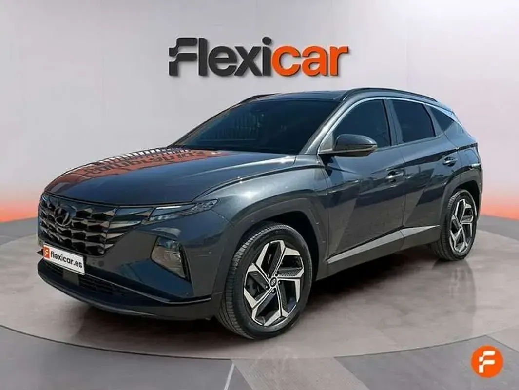 Usado Hyundai Tucson 136 CV (100 kW) 2021 Gris SUV