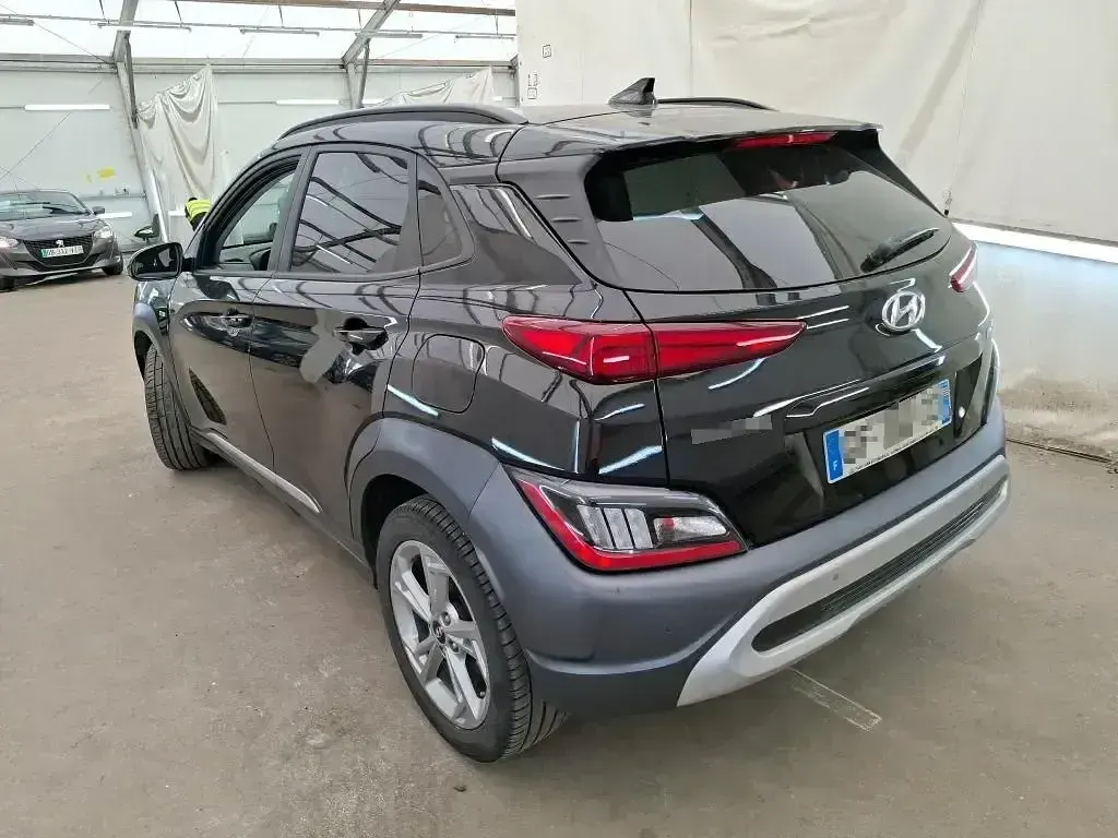 Usado Hyundai Kona 136 CV (100 kW) 2022 Negro SUV