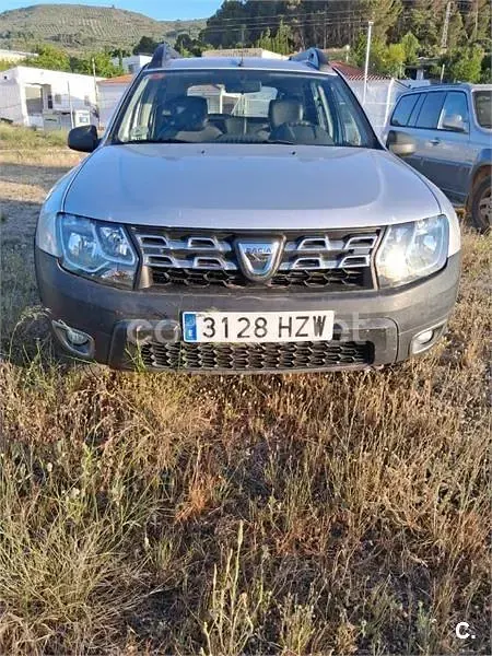 Usado Dacia Duster Ambiance 90 CV (66 kW) 2014 Gris / plata SUV