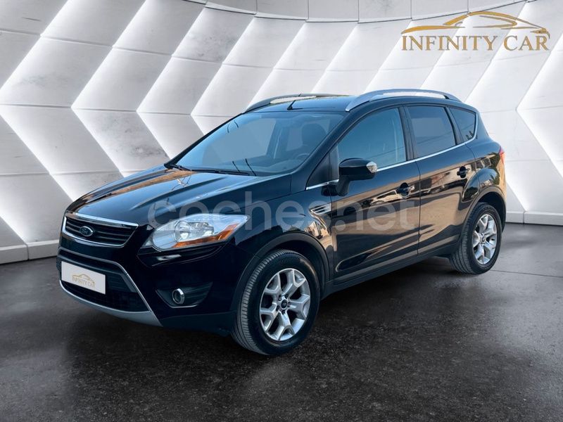 Negro Usado 2010 Ford Kuga Trend SUV | 9999 € (Precio justo) - Imagen 1/4