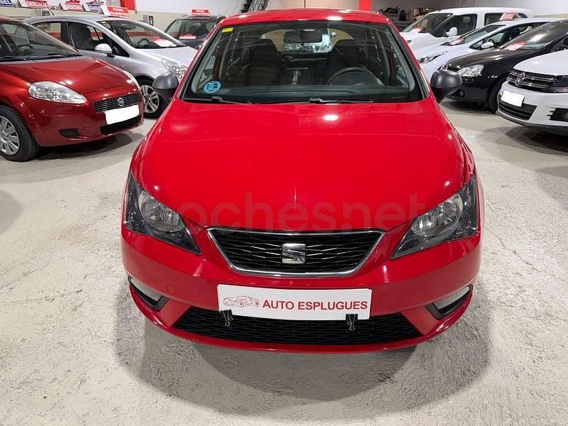 Usado Seat Ibiza I-Tech 70 CV (51 kW) 2015 Rojo Berlina