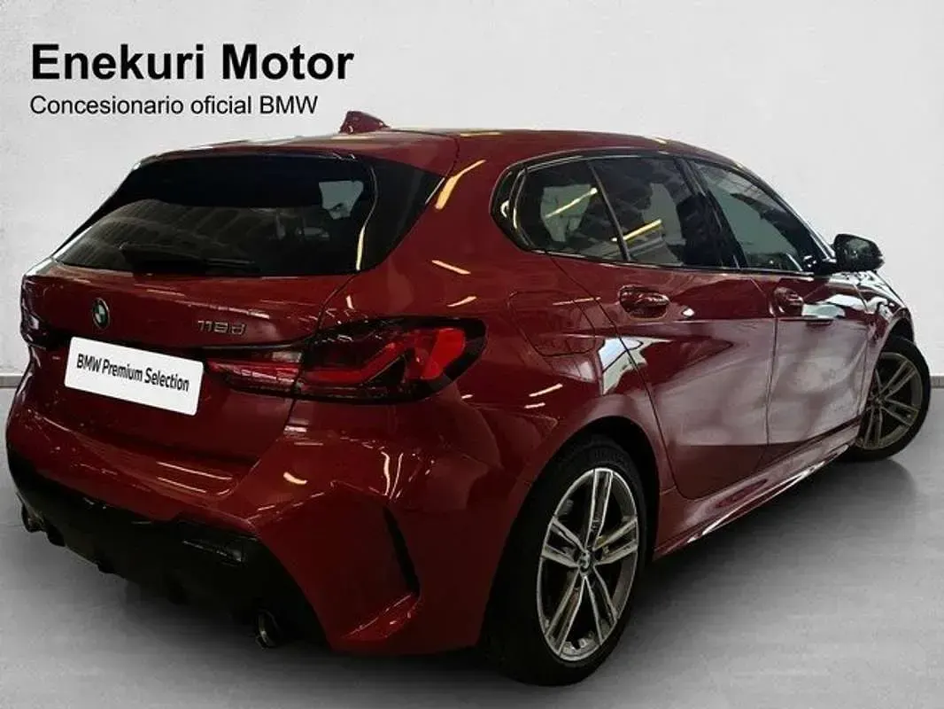 Usado BMW 118 150 CV (110 kW) 2021 Rojo Utilitario