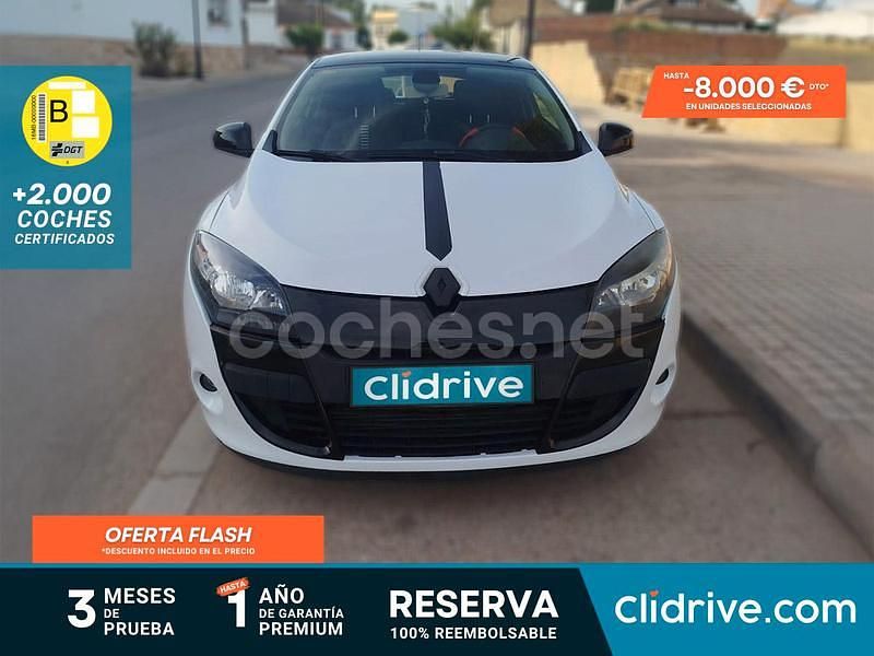 Blanco Usado 2011 Renault Mégane III Dynamique Berlina | 4190 € (Buen precio) - Imagen 1/3