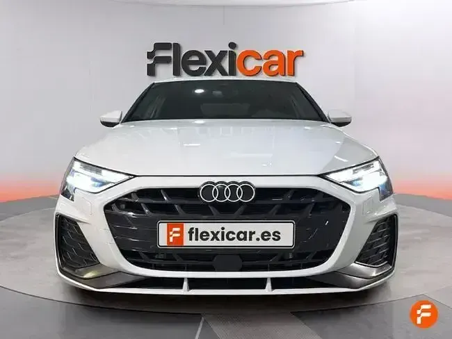Usado Audi A3 Sportback e-tron S-Line 204 CV (150 kW) 2025 Blanco Utilitario